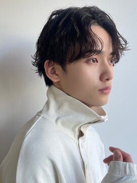 ツーダブルバイフィフス 西梅田店(WW.. by fifth) メンズパーマツイストスパイラルパーマセンターパート刈り上げ