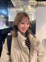 トリコ 梅田茶屋町店(trico) ミルクティーベージュ × イヤリングブルー