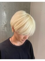 モニカ(MONIQA) ブロンド