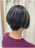 ショートボブ