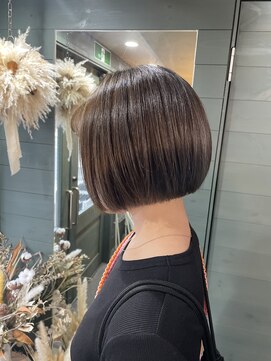 マーシュ(marshu) ミニボブ×ハイライトカラー【Hikaru】