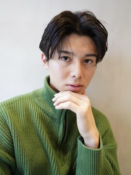 ニコ トウキョウ ロジック(nico TOKYO Logic) センターパートニュアンスパーマフェザーパーマ