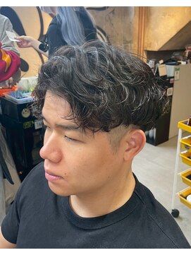 カーニー 北千住(kearny) メンズカットパーマ/ニュアンスパーマ/フェザーパーマ[北千住]