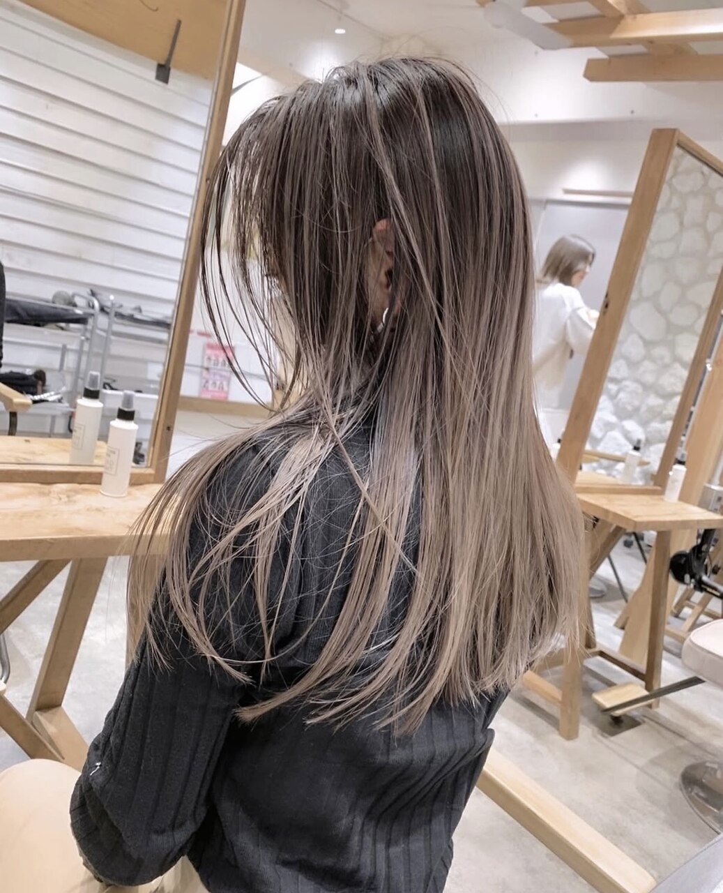 バレイヤージュ #シルバーブロンド #アッシュベージュ：L253417264