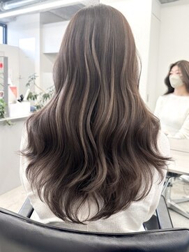 アミリー ひたち野うしく店(Amily) ハイライトバレイヤージュダブルカラーケアブリーチ20代30代