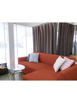 お子様連れ大歓迎☆毎日の子育てを頑張る貴女に癒しTimeとキレイStyleをご提供♪【キッズスペースあり】