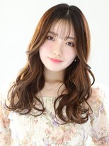 ガリカ 渋谷(Gallica)&nbsp;ガーリーな顔まわりレイヤーゆる巻きロング×ラテブラウン