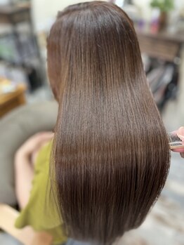 ヘアケアにこだわり、厳選したトリートメントをご用意◎髪のお悩みを解決し、あなたの理想を叶えます☆