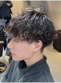 波巻きパーマ マッシュ ビジネスヘア ツイストスパイラル