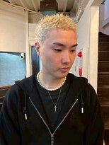 ビーバイエイトジェンツ(Bee by EIGHT GENTS)&nbsp;MEN’S HAIR/波巻ツイストスパイラル/フェザーパーマ/心斎橋