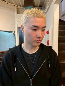 MEN’S HAIR/波巻ツイストスパイラル/フェザーパーマ/心斎橋
