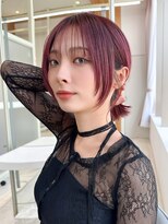 アフロート ディル(AFLOAT D'L)&nbsp;顔まわりレイヤーカットでミディアムスタイル