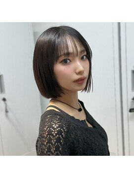 ザシェノンウメダ(THA CHAINON UMEDA) イメチェン/ピンクベージュ/アンブレラカラー/前髪/心斎橋