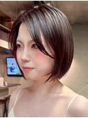 センターパートショートボブ/シースルータンバルモリ/梅雨対策