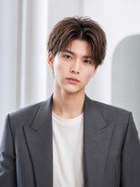 ルービック なかもず(Rubik's)&nbsp;韓国風センターパートマッシュ｜爽やか好印象メンズ