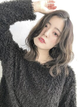 ルティア 池袋(Lutia) ブリーチなしで柔らかベージュ