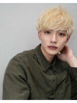 アイトーキョー 名古屋栄(AI TOKYO)&nbsp;スキンフェード/韓国マッシュ/センターパート[名古屋駅/栄駅]