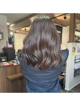 コーラルクリーク(Coral Creek) ツヤブラウンモードヘア