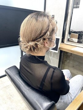 ビューティーサロン ガーデン(beauty salon garden) ピタッとゆるっとシニヨンアレンジ ☆担当 蒼☆