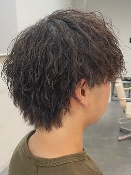 バース バイ ハピネス(BIRTH by happiness) 奈良縦落ちツイストスパイラルパーマ マッシュウルフ