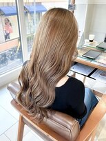 バブ バイネオリーブ(Bab by neolive)&nbsp;イメチェン/美髪/レイヤー/ロング/ハイライト/白髪ぼかし