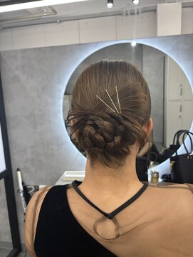 アイ(_i) #カチモリヘア#ヘアセット#結婚式ヘア