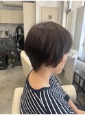 ショートボブ