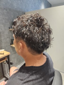 オーラ(Aura.) スパイラルパーマ