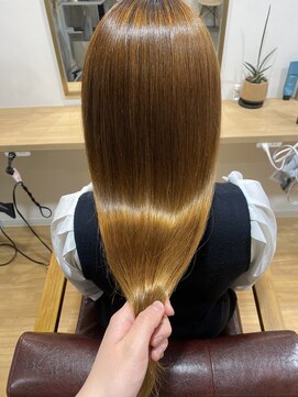 ヴィンス(vince) 縮毛矯正/ブリーチ毛/ストレートパーマ/艶髪/髪質改善