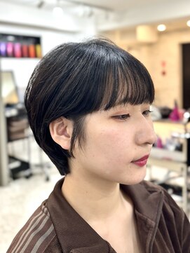 メモリーズ 銀座(Memories) 大人可愛い20代30代40代ふんわりショートボブ癖毛ショート