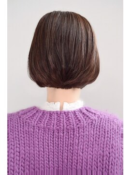 ナチュラルショートボブ