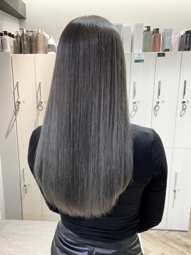 エープラス(A+) 髪質改善】素髪のようなナチュラル艶ロング