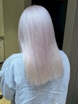 ナチュラル ヘアーデザイニング(Natural hair designing) 大人可愛い/ホワイトブロンド/プラチナブロンド/ハイトーン女子