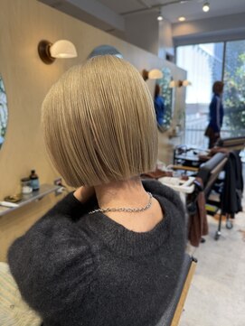 スタン 渋谷(Stam) ブロンドボブ［ブロンド/ベージュ］