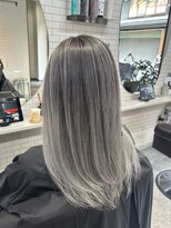 アミーゴ(AMIGO) レイヤーカット×バレイヤージュ