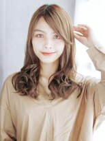 ヘアメイク ナル(hair make nalu)&nbsp;長めバングのAラインミックスカール