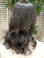 ステアケース 武蔵小杉店(stair:case)&nbsp;暗髪/ゆる巻きパーマ20代30代40代髪型