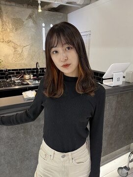 バイコーリング(By THE CALLiiiNG) オレンジインナーカラーのニュアンスミディアム