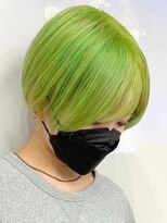 ウィコ 新宿(WICO)&nbsp;ライムグリーン[ケアブリーチ/ペールベージュ/新宿駅]