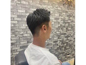 LegStand 上大岡店◆ヘッドスパ・眉毛・白髪染め・メンズカット◆【レッグスタンド】