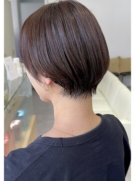 ジーニー 横浜(giinii) 大人かわいいマッシュショート☆グレージュ【村山武史】