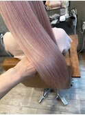 髪質改善ハイトーンピンクベージュさらさらストレート