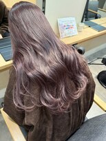 レア 渋谷(Le'a) 暗髪ヘア/暗髪カラー/韓国風レイヤー/顔周り/大人ヘア