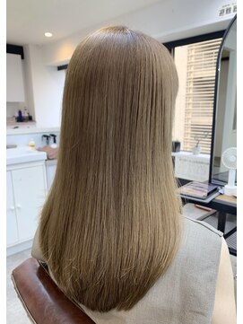 ファブ 銀座(fav) ハイトーンベージュ・ロングヘア