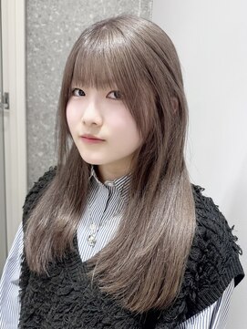 サンク 原宿 表参道(cinq) ハイトーンダブルカラーヘーゼルベージュオリーブベージュカラー