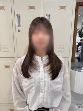 ウタシロイロ(uta shiroiro) レイヤーカット