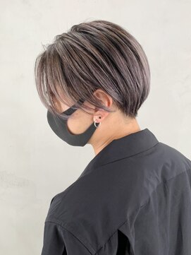 アルバム 銀座(ALBUM GINZA) アップバングコンマヘアスキンフェード_ベリーショート_ba300512