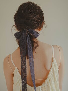 プフ 伏見(puf) [puf 伏見/丸の内/栄/名古屋]カールアレンジセミロング★鳥山