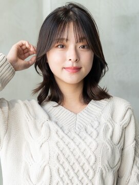 イオ 本厚木(io) 韓国レイヤーくびれ似合わせカットイメチェン小顔ワイドバング