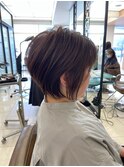 ショートボブ